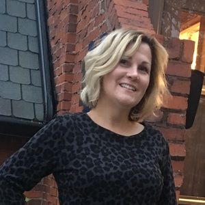 Meet your Posher, Amy